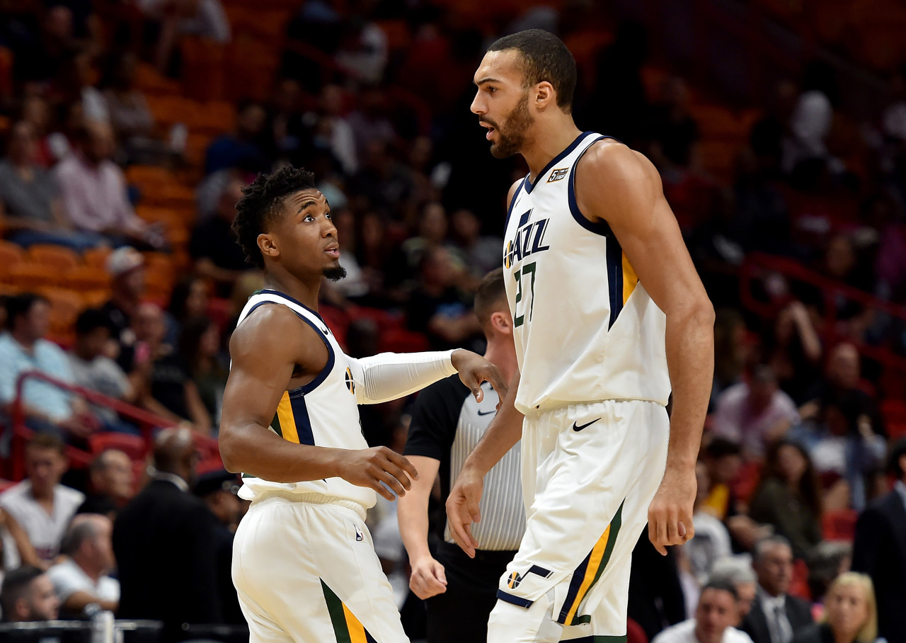 当队友陷入 当队友陷入