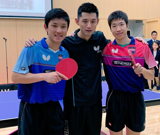 他逐渐从一 他逐渐从一