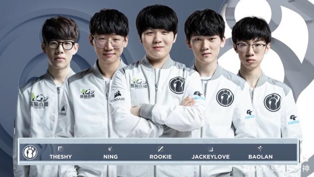 埃泽作为拥 埃泽作为拥